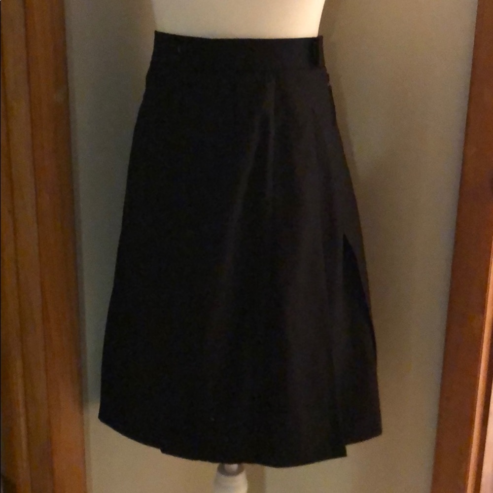 Black skirt